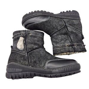 OTBT Women's Snow Boots Size 6 M Black Fanfare Reversible Spikes Leather NWOB